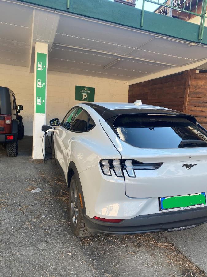 Hotel Panda Cortina- Ricarica Auto Elettriche Cortina d'Ampezzo Luaran gambar