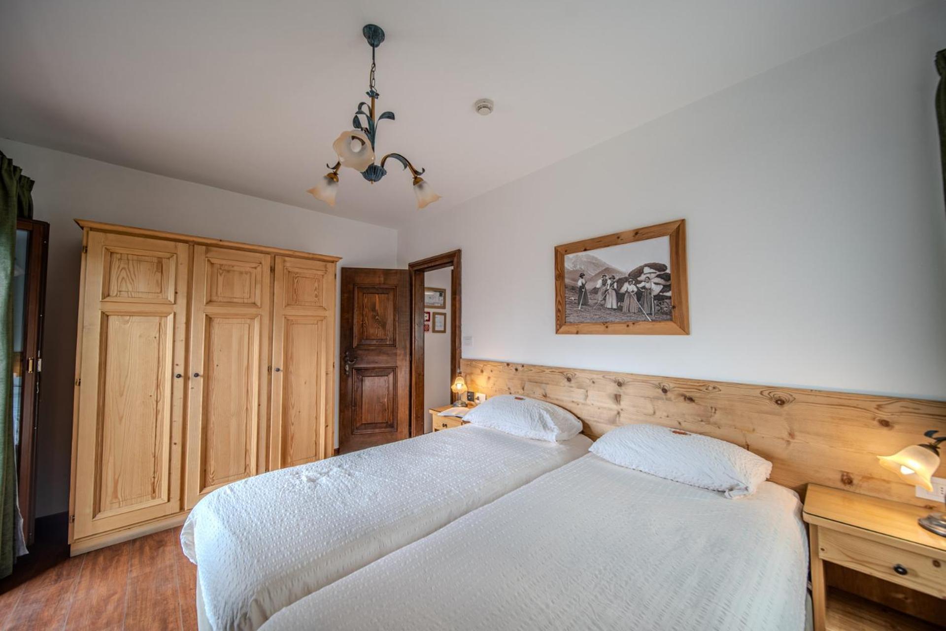 Hotel Panda Cortina- Ricarica Auto Elettriche Cortina d'Ampezzo Luaran gambar